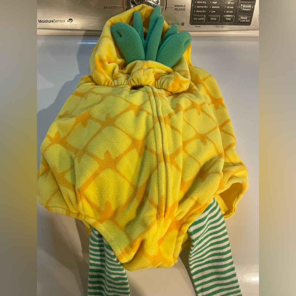 Carters 24 month pineapple Halloween costume